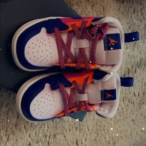 Toddler Jordan 1’s Size 6